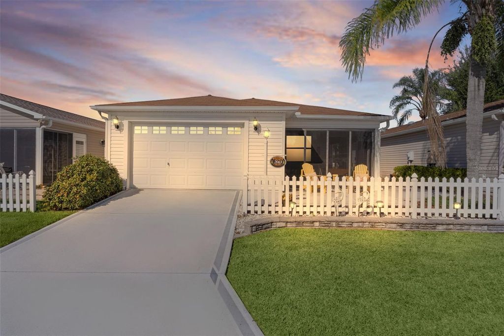 Photo of 2063 Thornton Terrace, The Villages, FL 32162 (MLS # G5104303)