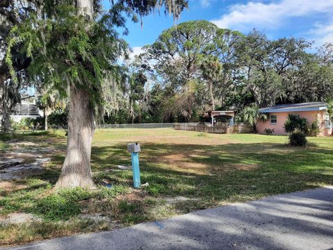 7830 CHASCO STREET PORT RICHEY FL 34668