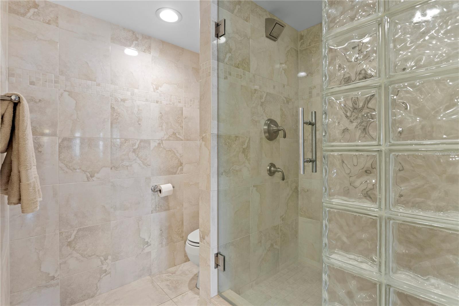 SAND KEY CONDO-SOUTH BEACH 1460 - Residential