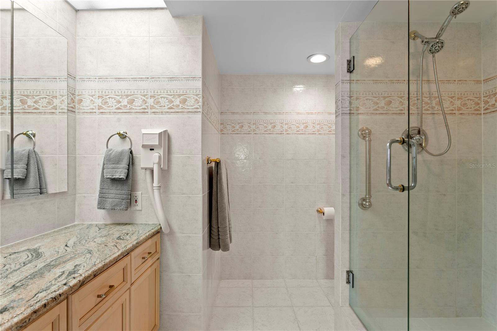 SAND KEY CONDO-SOUTH BEACH 1460 - Residential