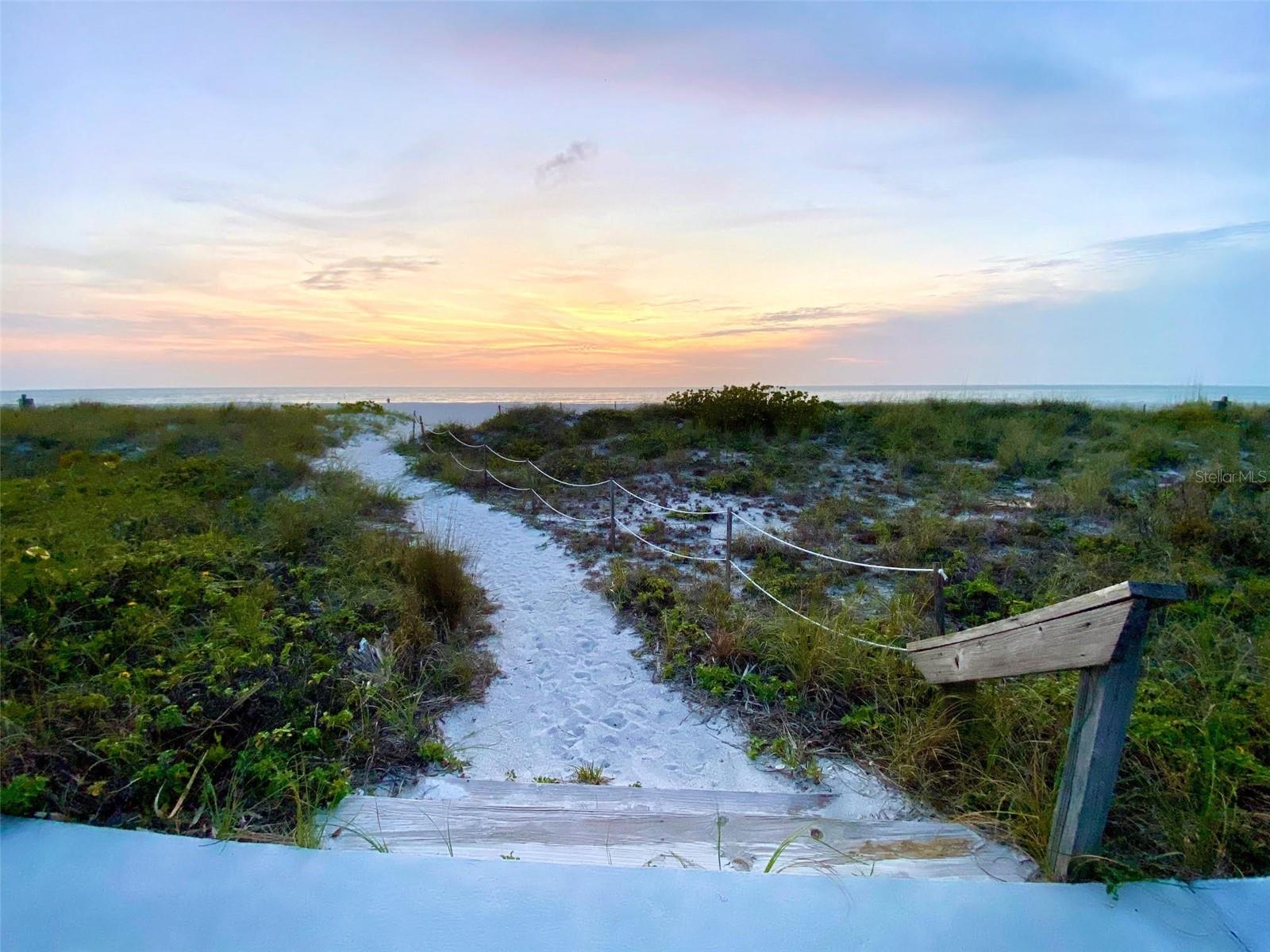 SAND KEY CONDO-SOUTH BEACH 1460 - Residential