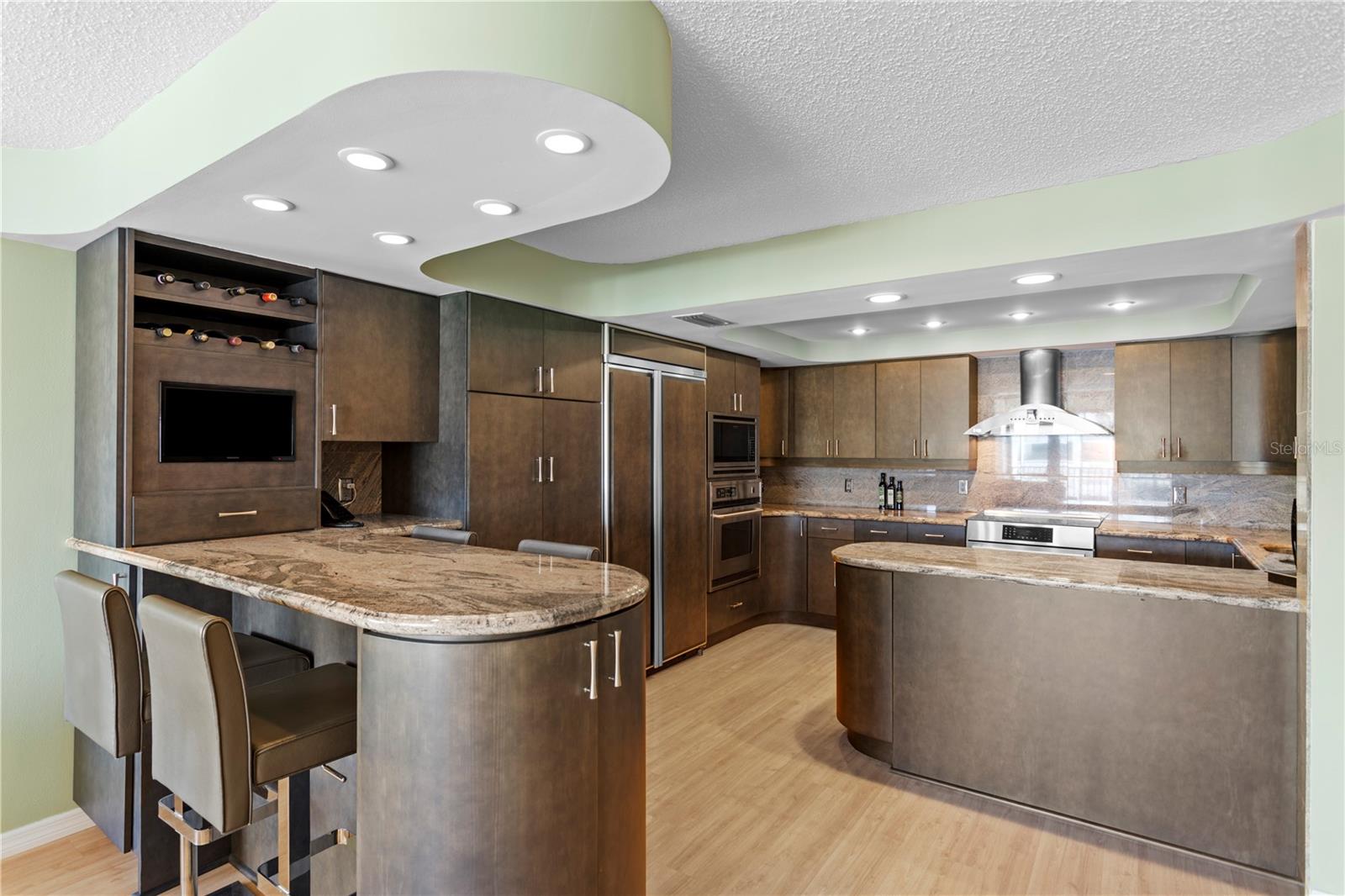 SAND KEY CONDO-SOUTH BEACH 1460 - Residential