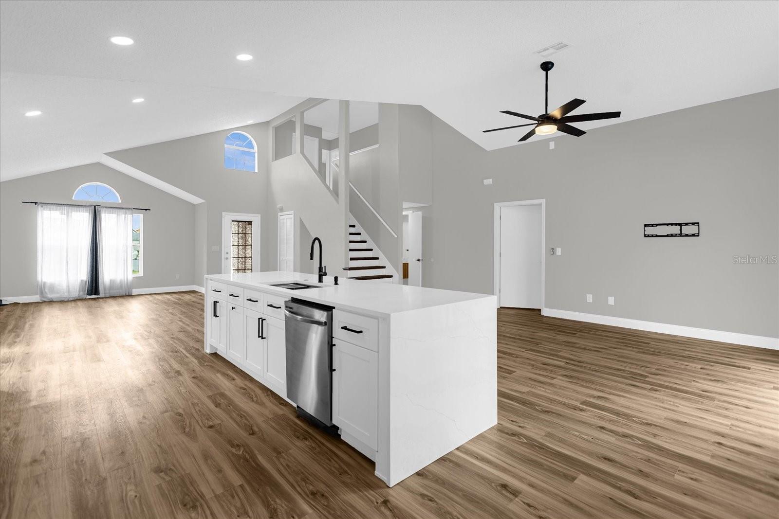 LINDFIELDS UNIT 1 - Residential Lease