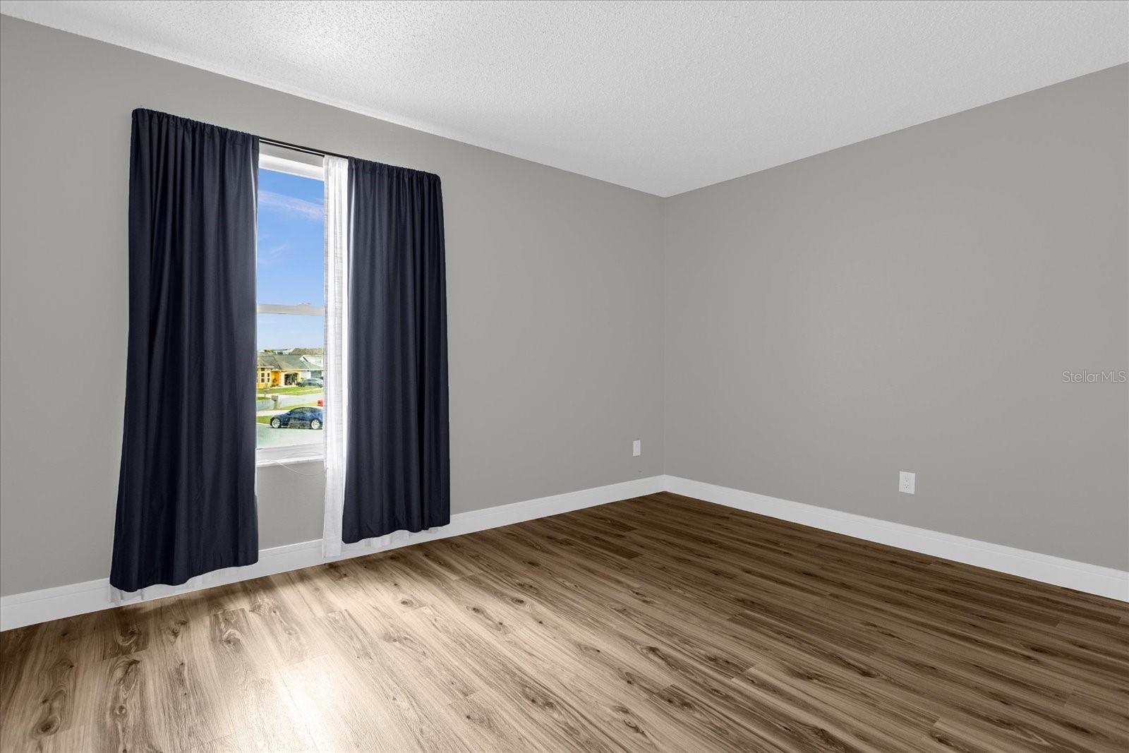 LINDFIELDS UNIT 1 - Residential Lease