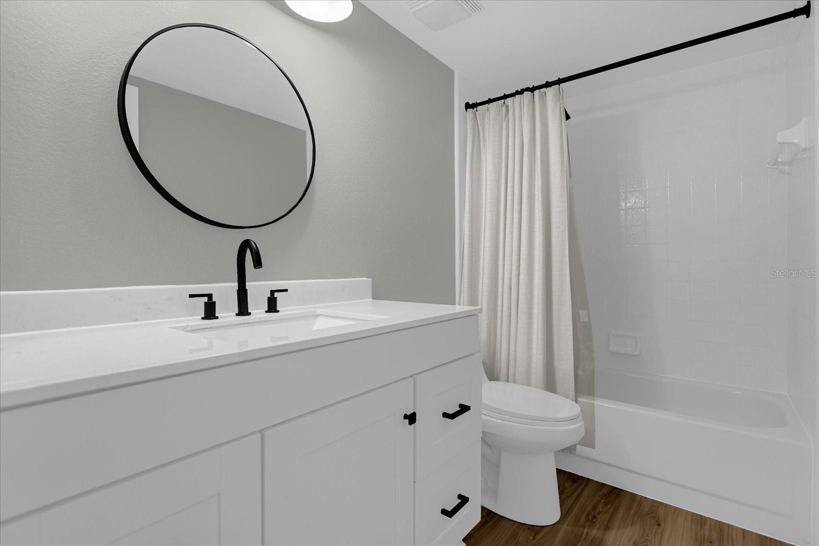 LINDFIELDS UNIT 1 - Residential Lease