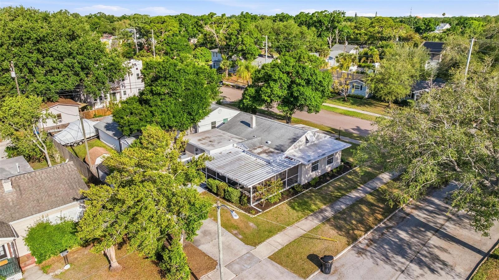 HYDE PARK - Residential