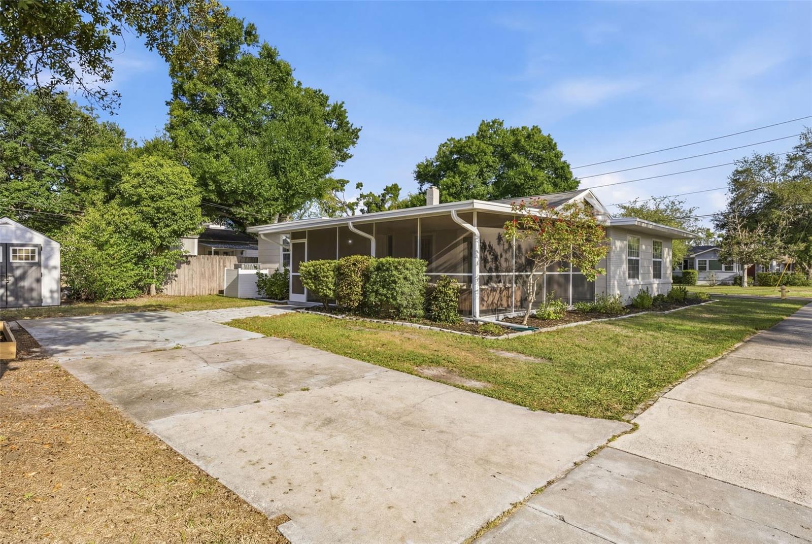 HYDE PARK - Residential