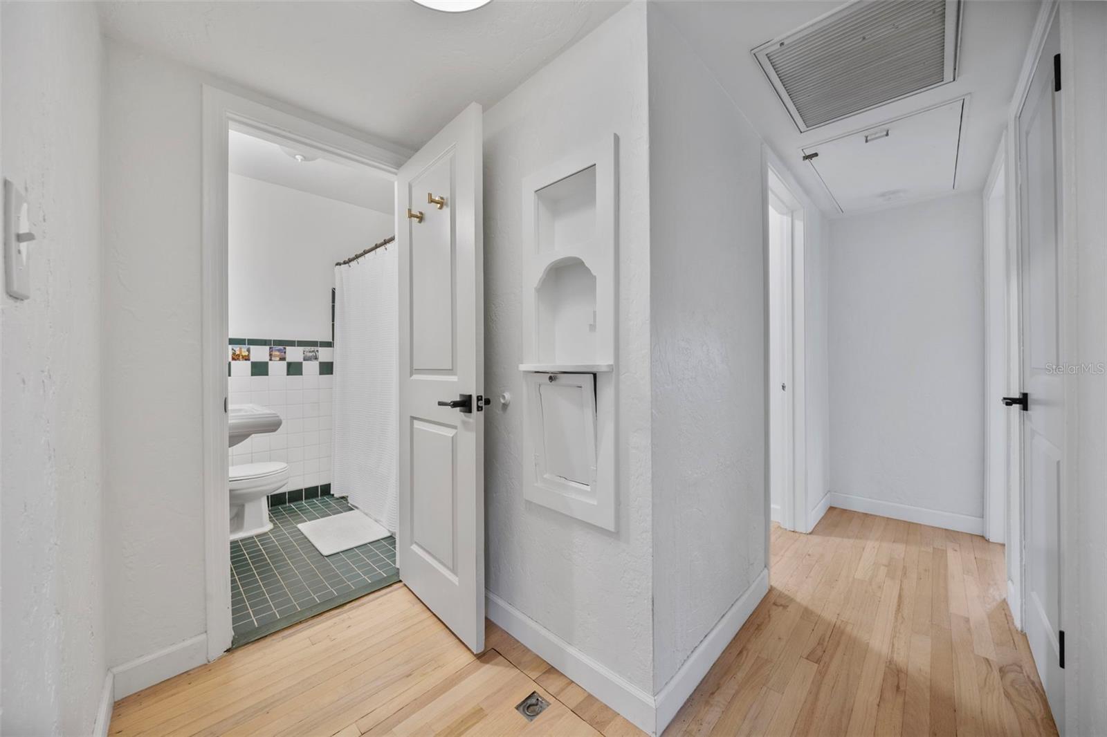 HYDE PARK - Residential