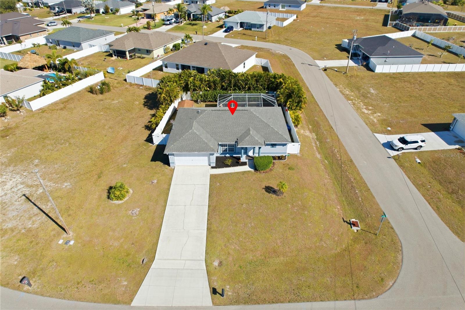 CAPE CORAL - Residential