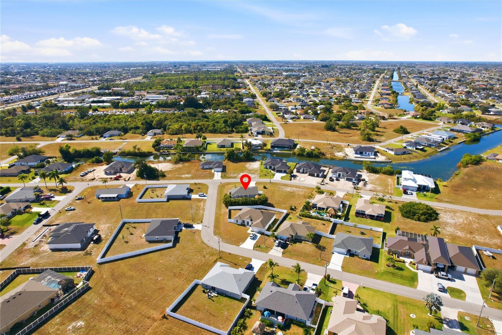 CAPE CORAL - Residential