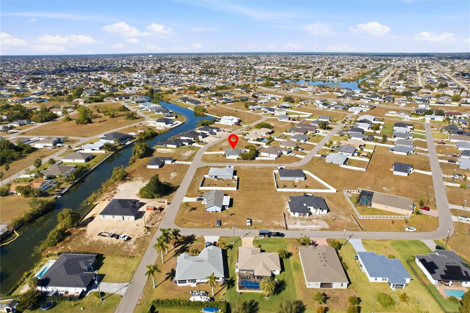 CAPE CORAL - Residential