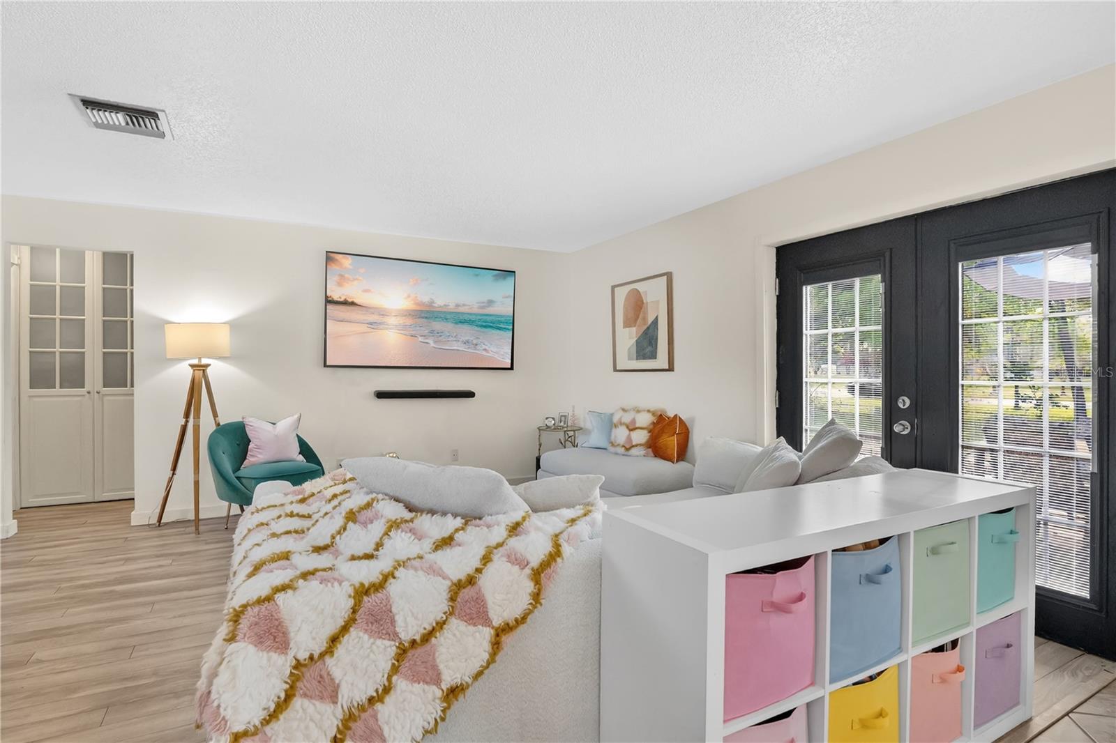 10431 KINGBROOK LANE