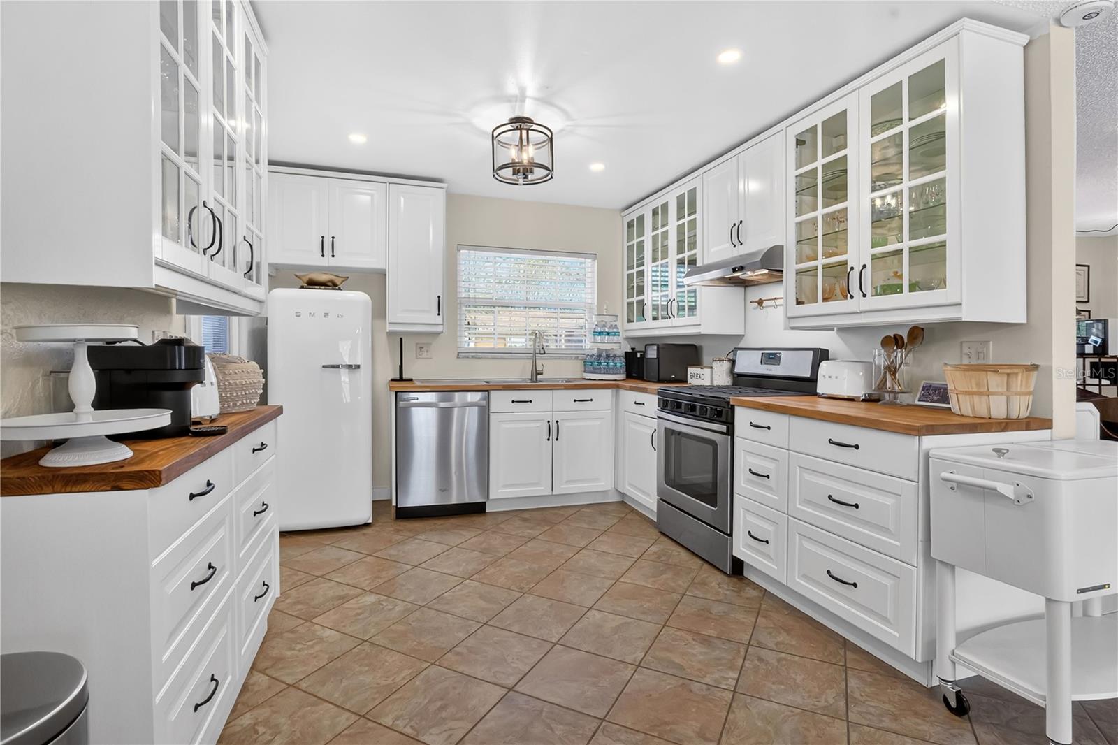 10431 KINGBROOK LANE