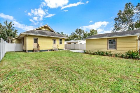 A home in TAMPA