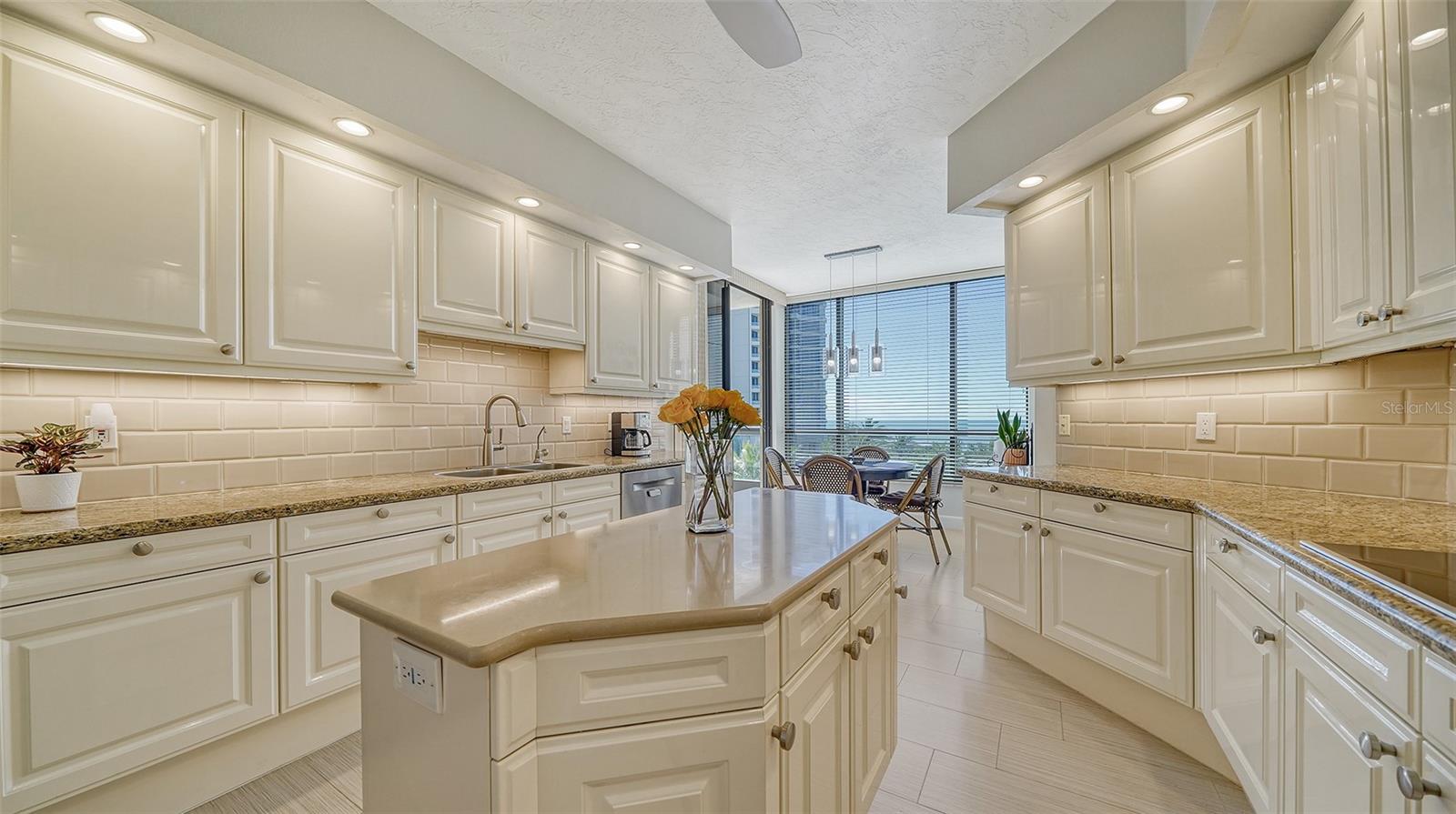 WATER CLUB 01 AT LONGBOAT KEY - Residential