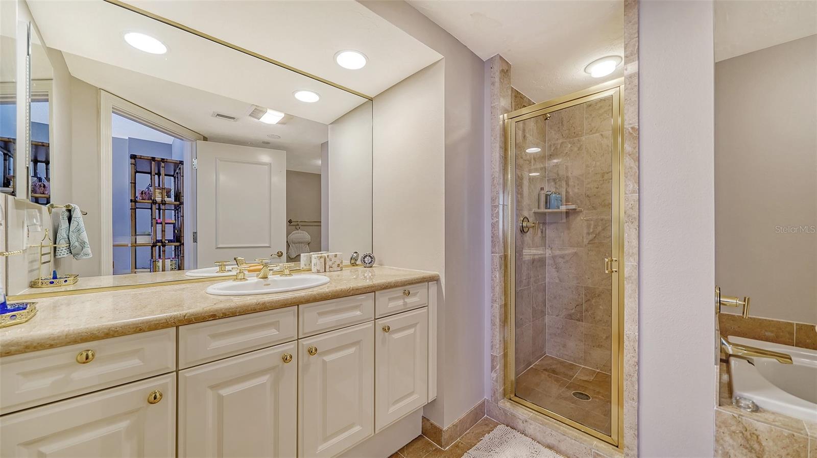 WATER CLUB 01 AT LONGBOAT KEY - Residential