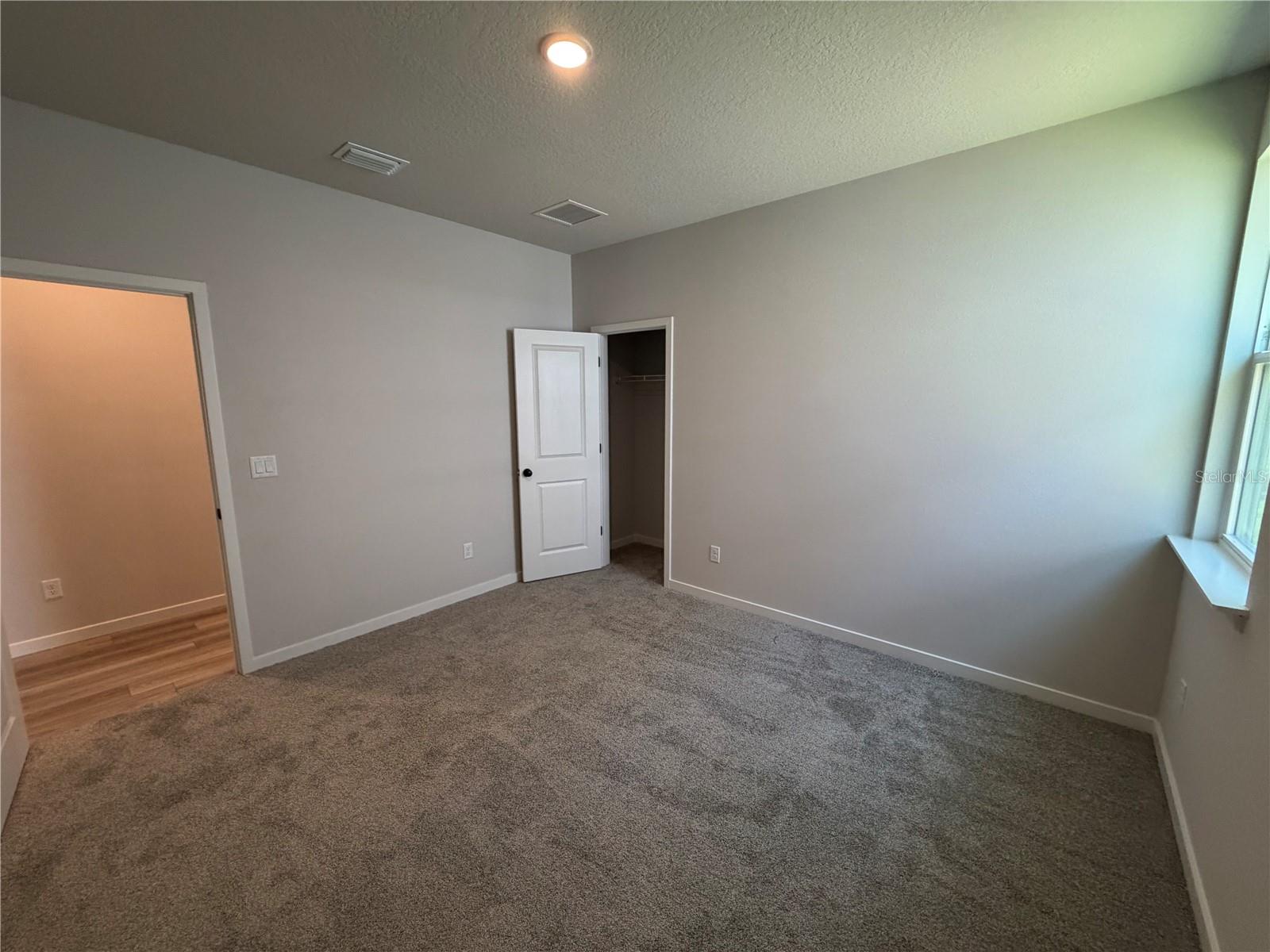 RESERVE EAST - Residential
