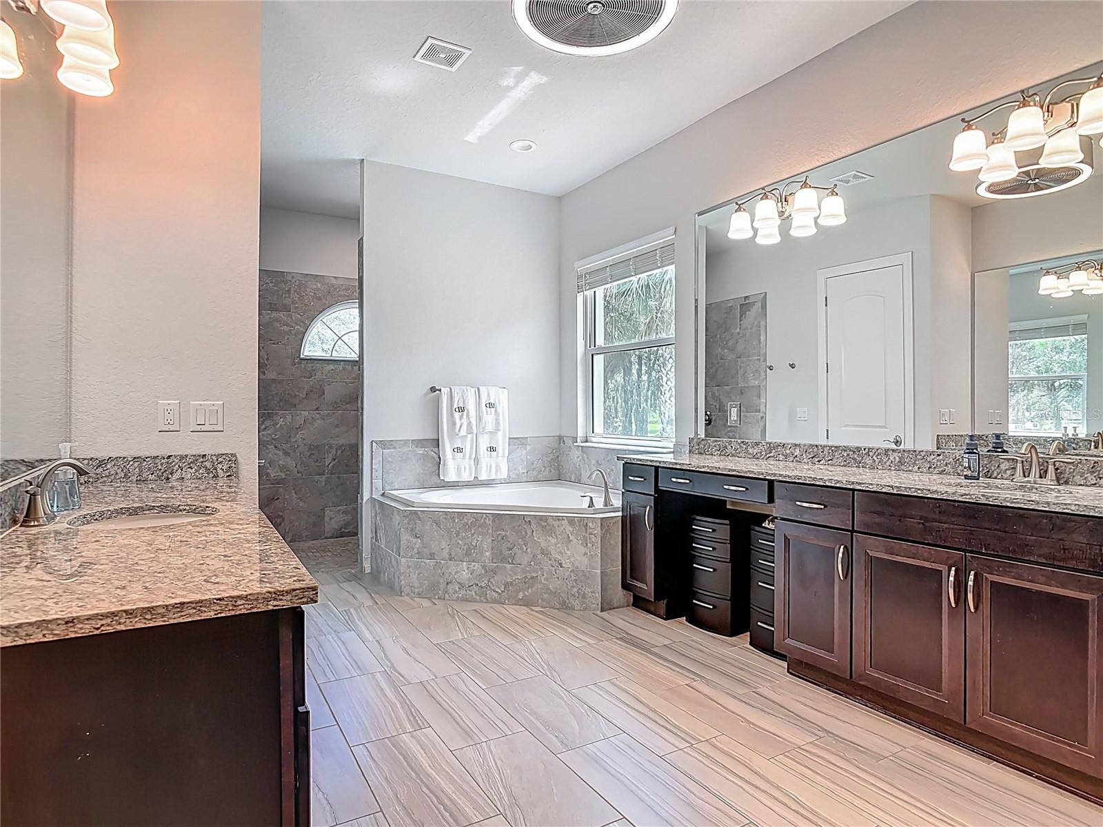 ASHBY COVE ESTATES - Residential