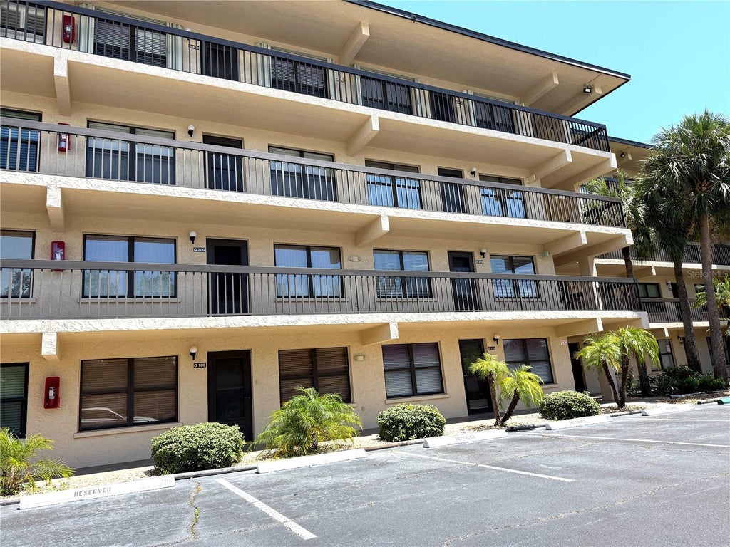 Photo of 625 30th Avenue W #G109, Bradenton, FL 34205 (MLS # A4704675)