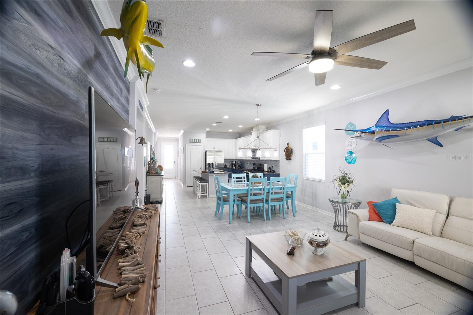 SUMMERLAKE - Residential