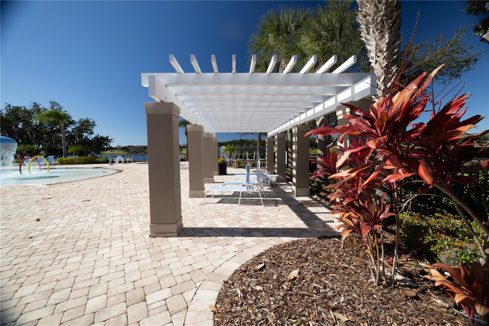 SUMMERLAKE - Residential