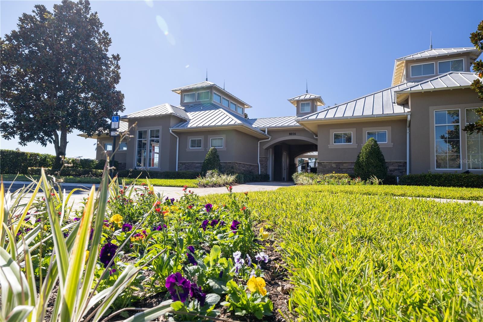 SUMMERLAKE - Residential