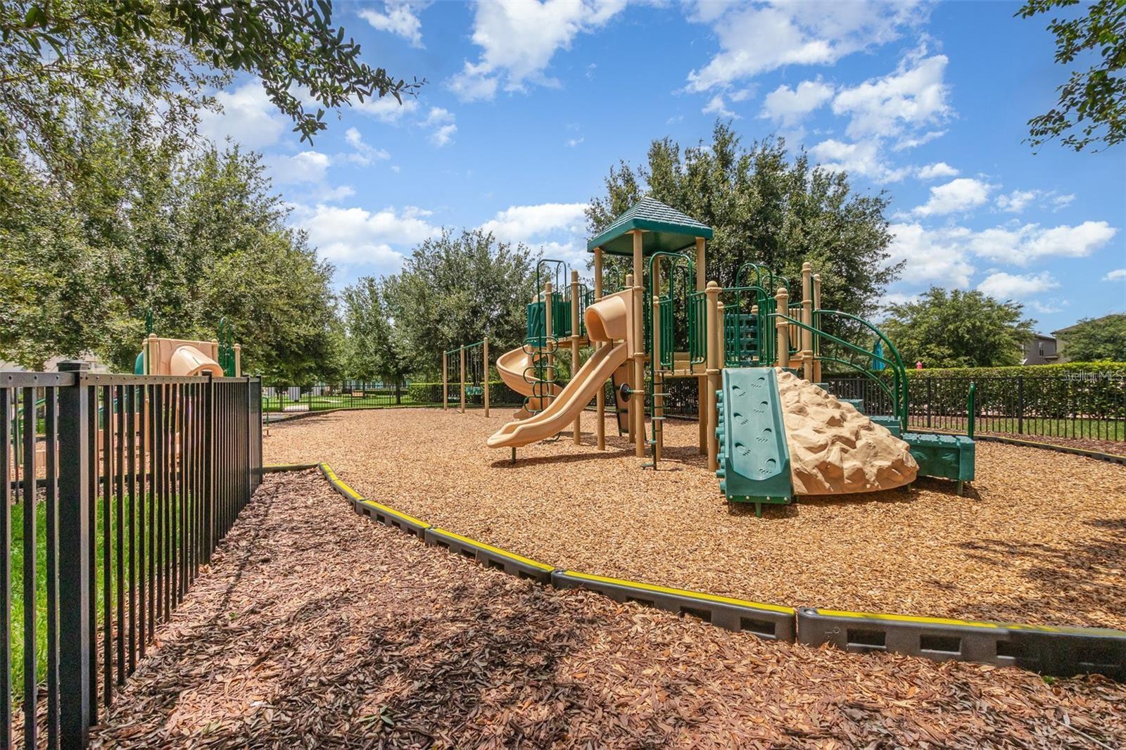 SUMMERLAKE - Residential