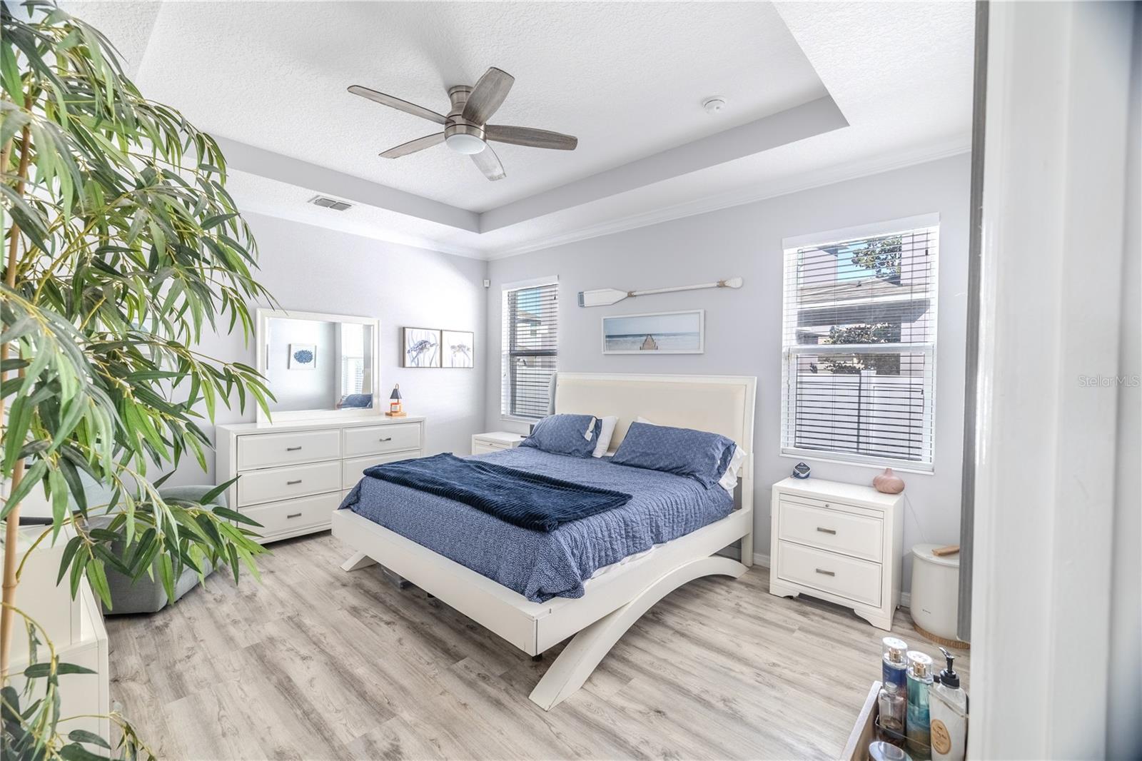 SUMMERLAKE - Residential