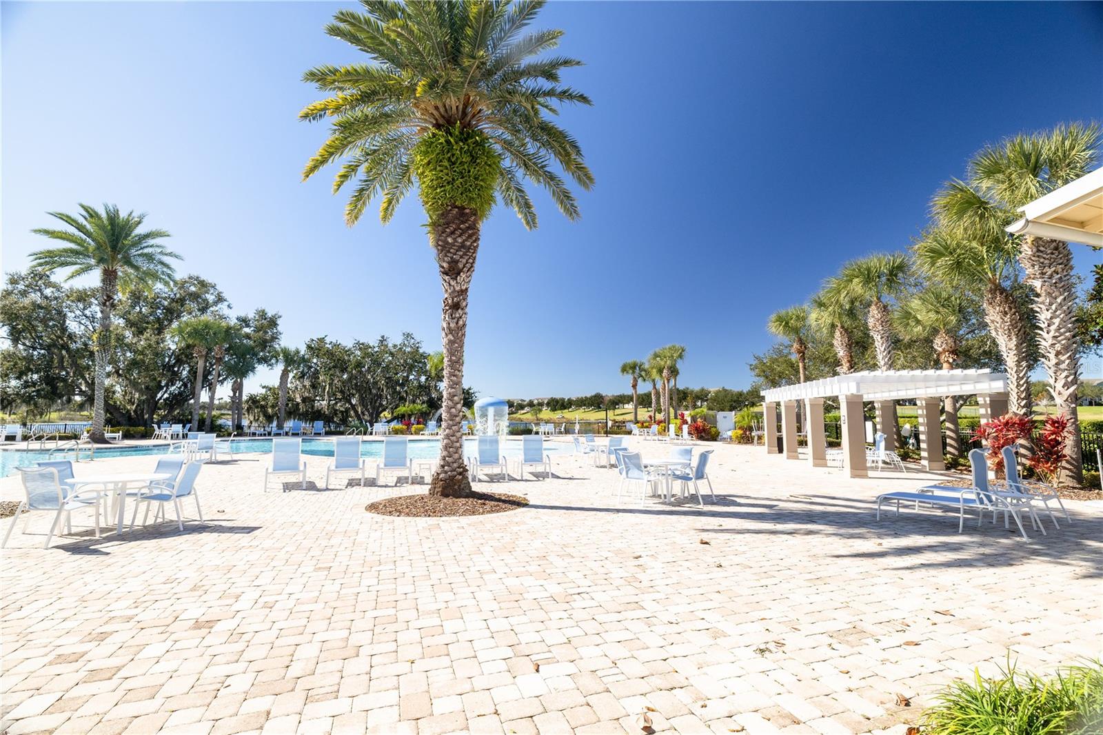 SUMMERLAKE - Residential