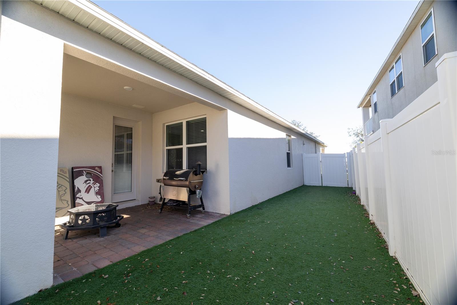 SUMMERLAKE - Residential