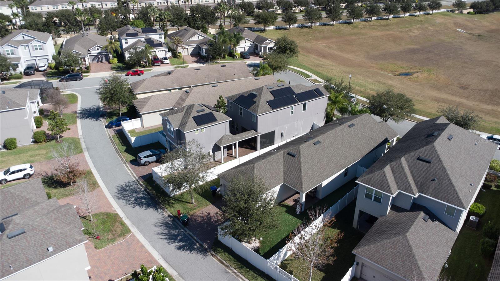 SUMMERLAKE - Residential