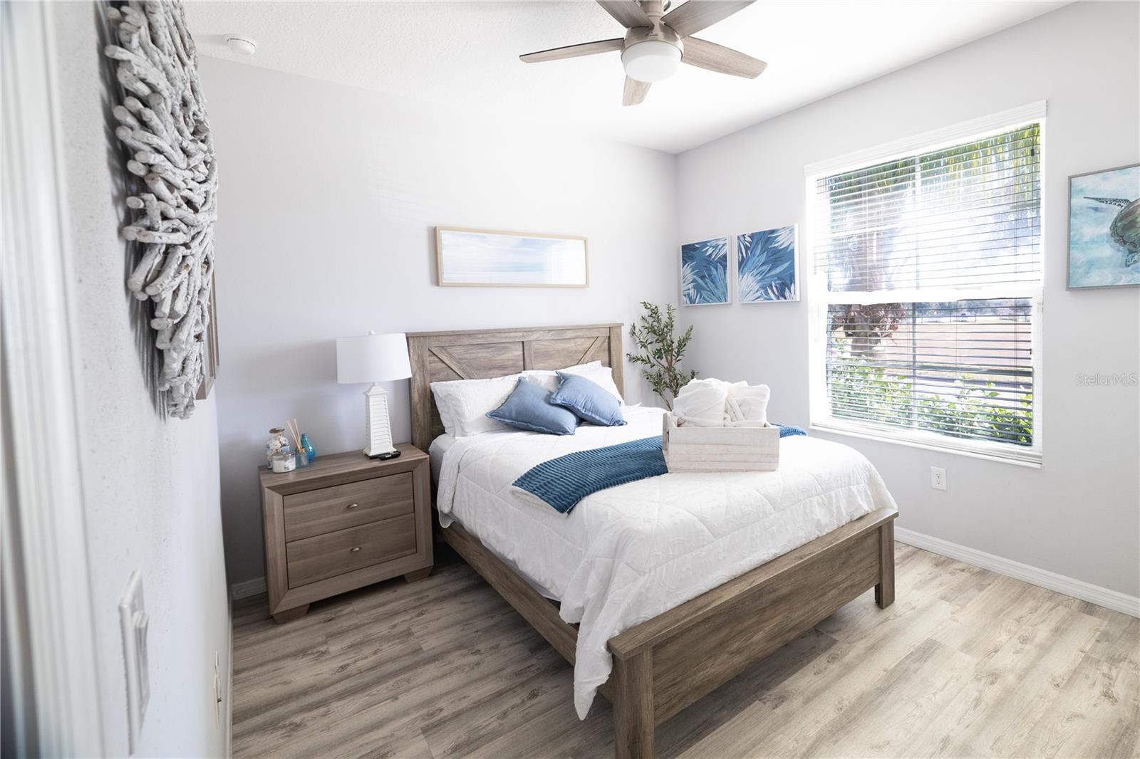 SUMMERLAKE - Residential