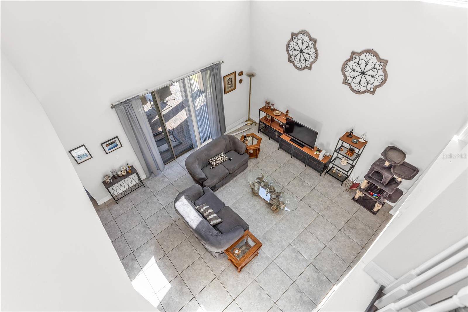 LAKE EMMA SOUND - Residential