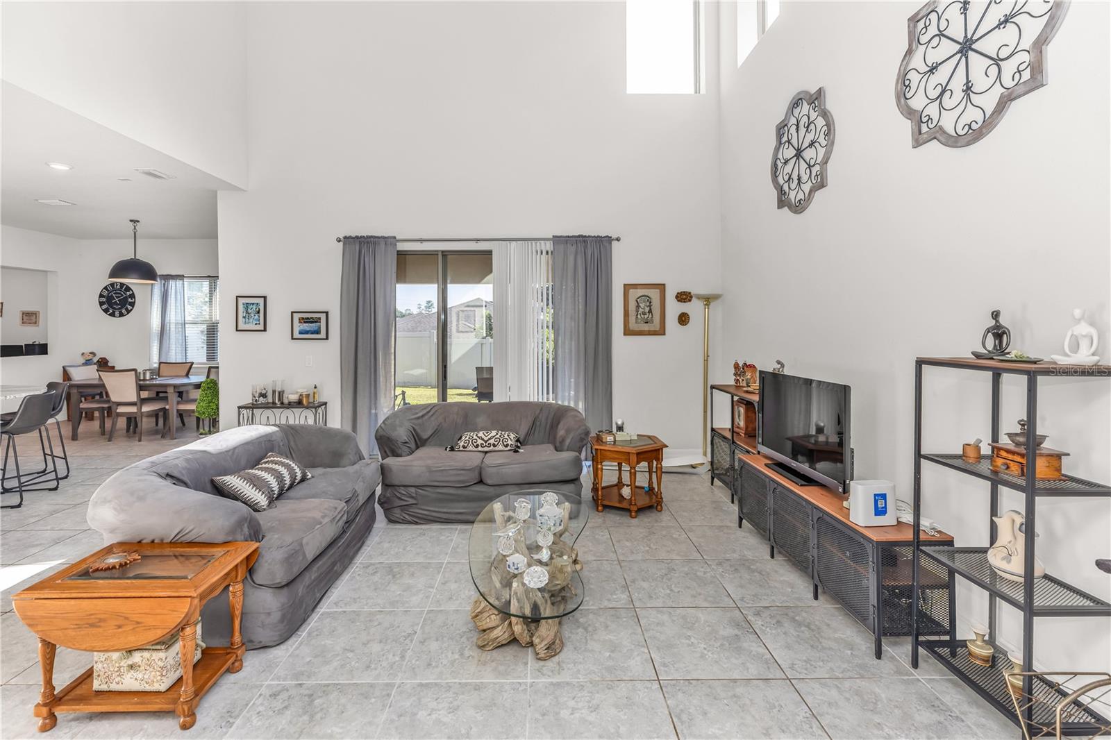 LAKE EMMA SOUND - Residential