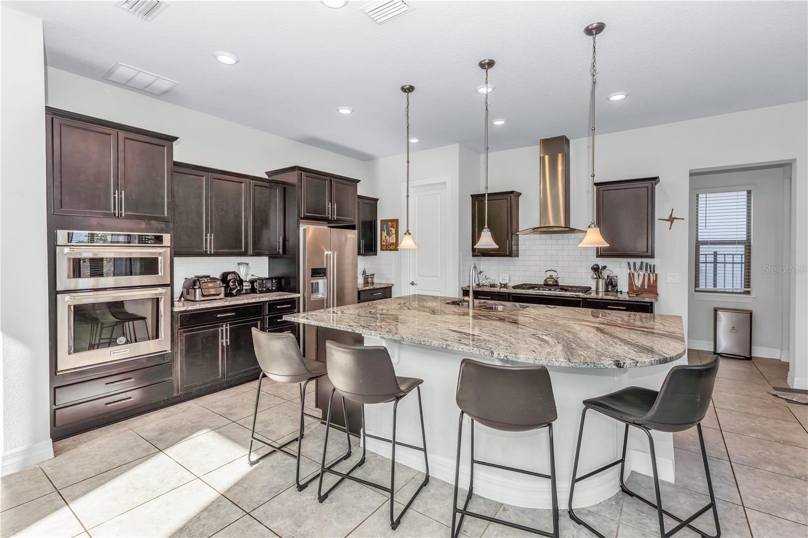 LAKE EMMA SOUND - Residential