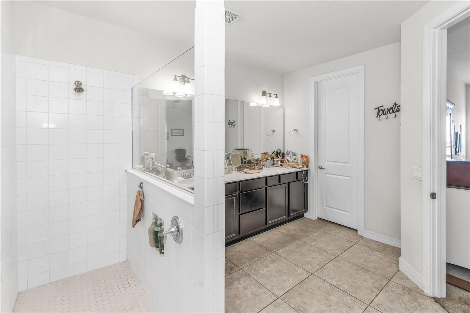 LAKE EMMA SOUND - Residential