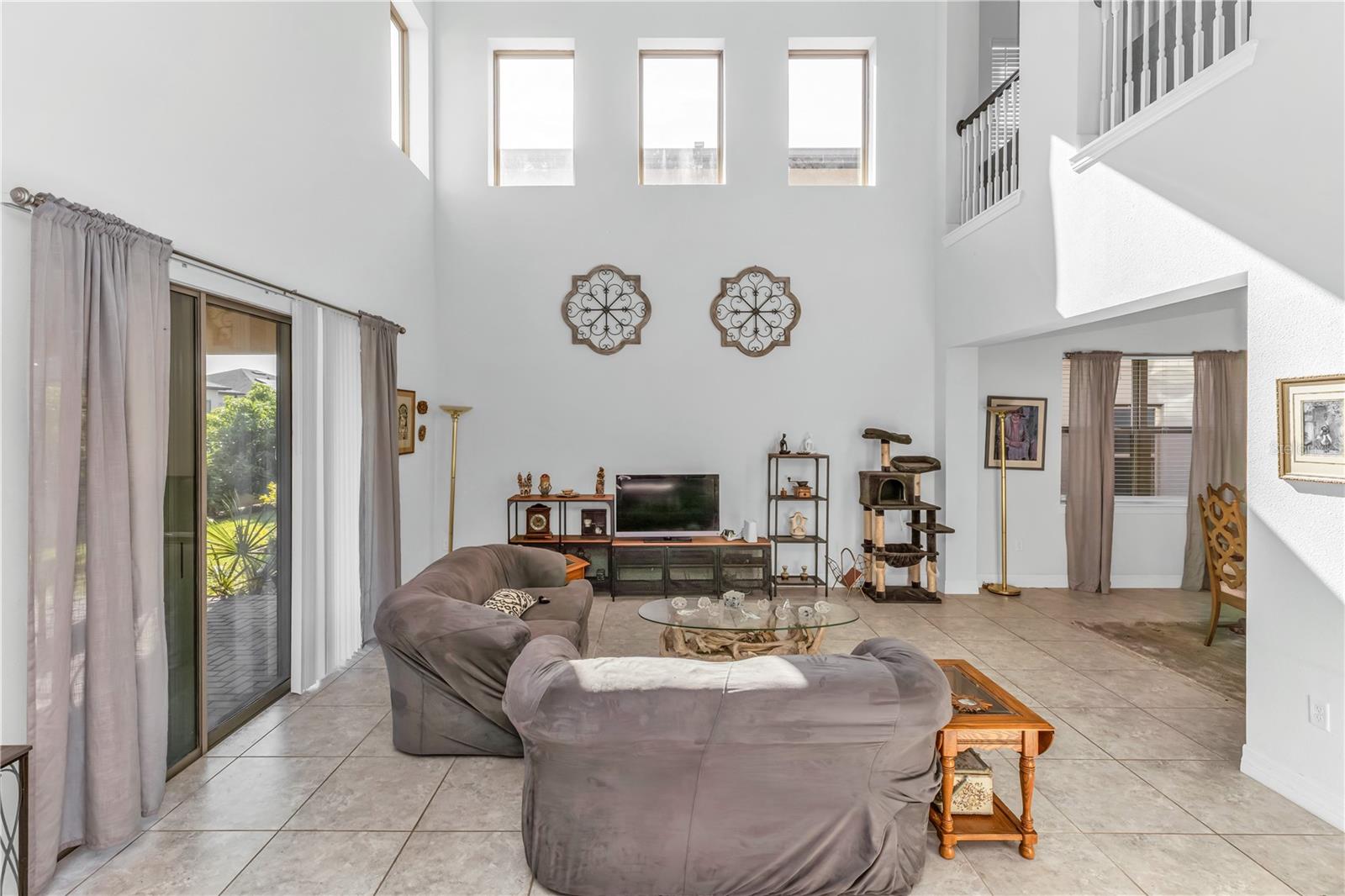 LAKE EMMA SOUND - Residential