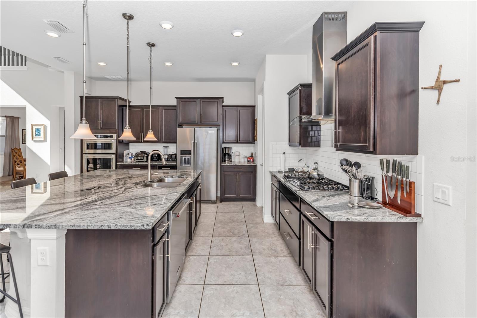 LAKE EMMA SOUND - Residential