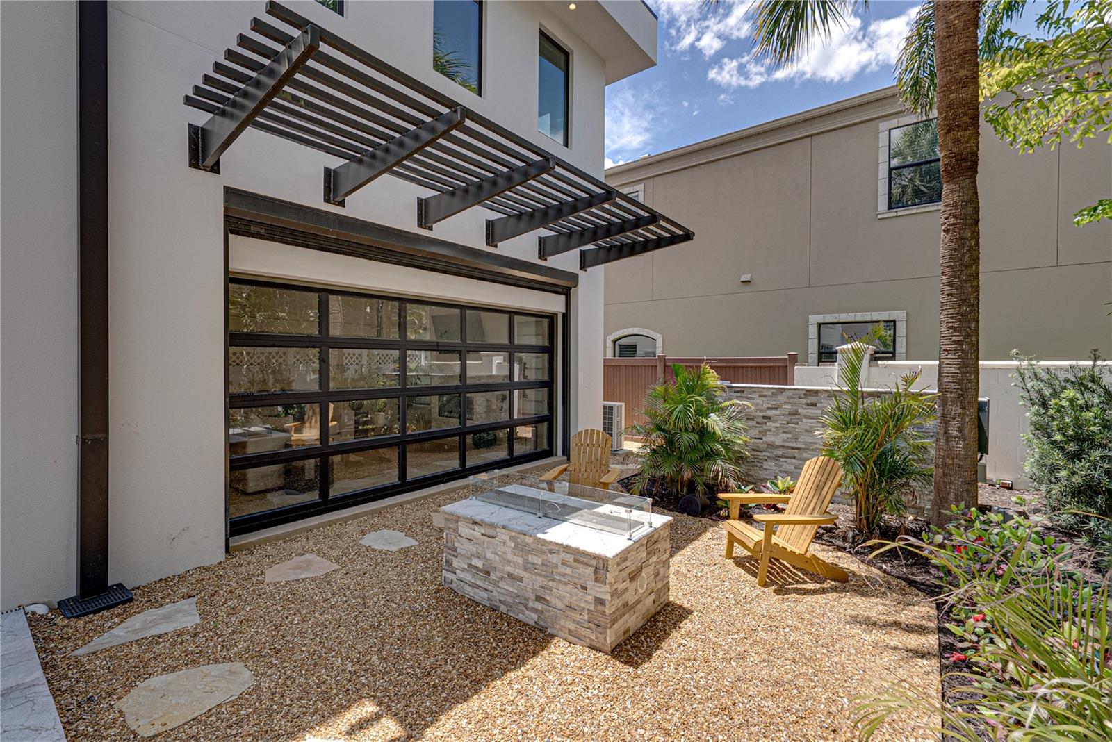 VILLA ROSA PARK - Residential