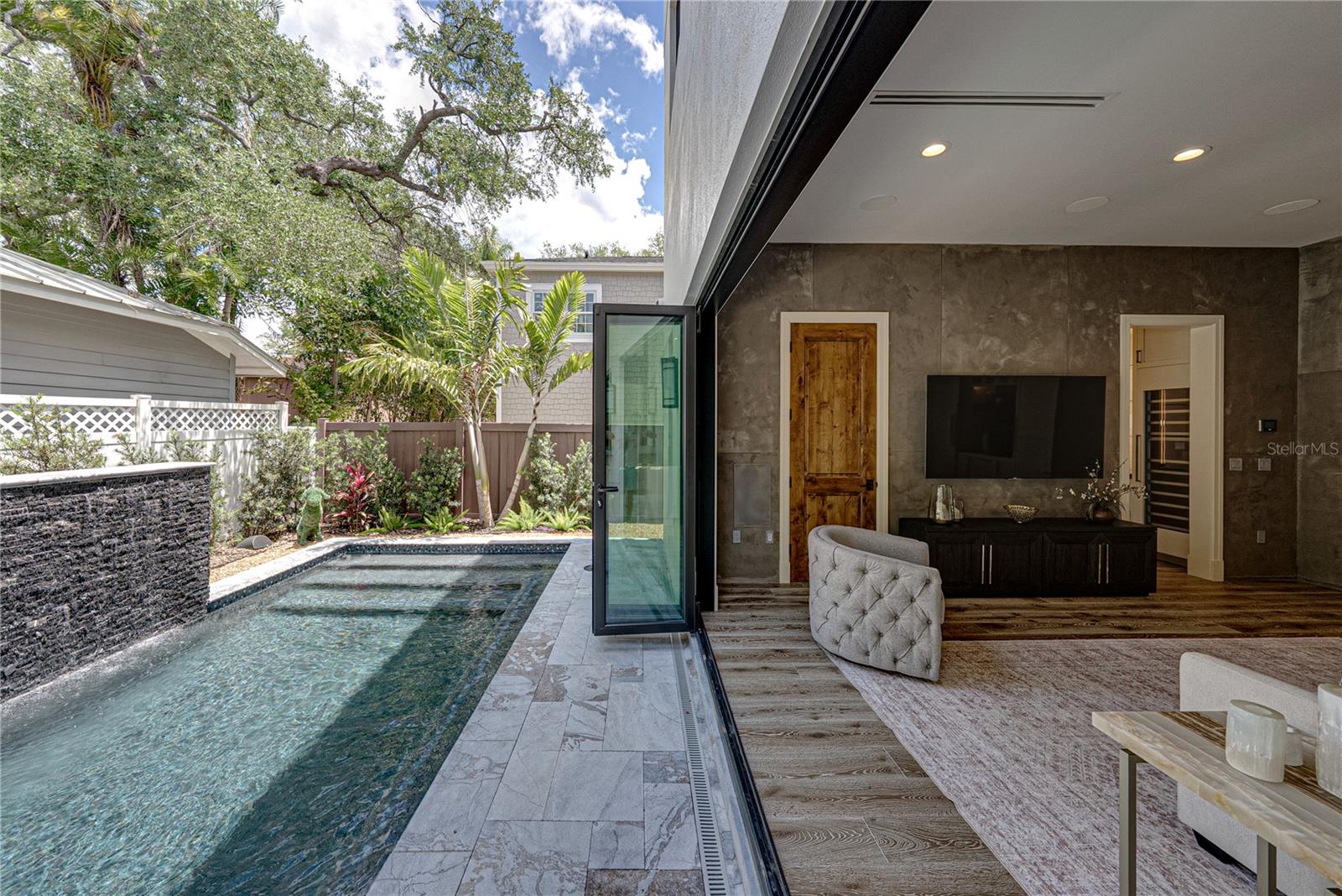 VILLA ROSA PARK - Residential