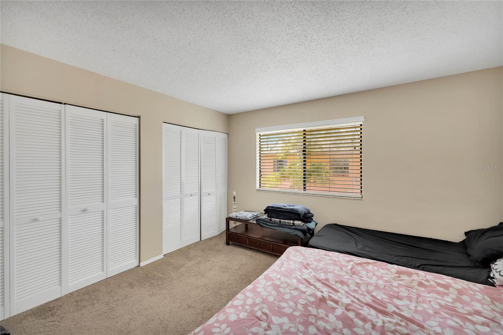 BUENAVENTURA LAKES UNIT 01 - Residential Lease