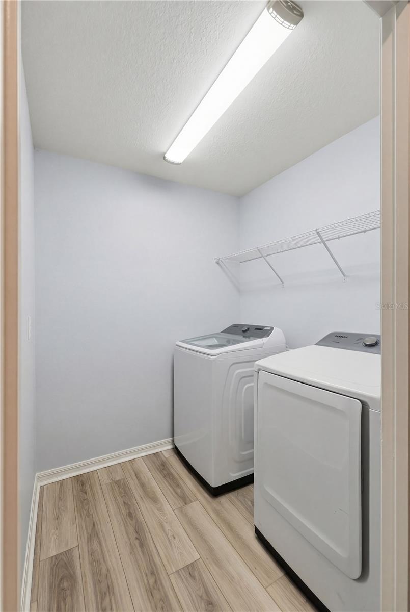 PARKSIDE - Residential