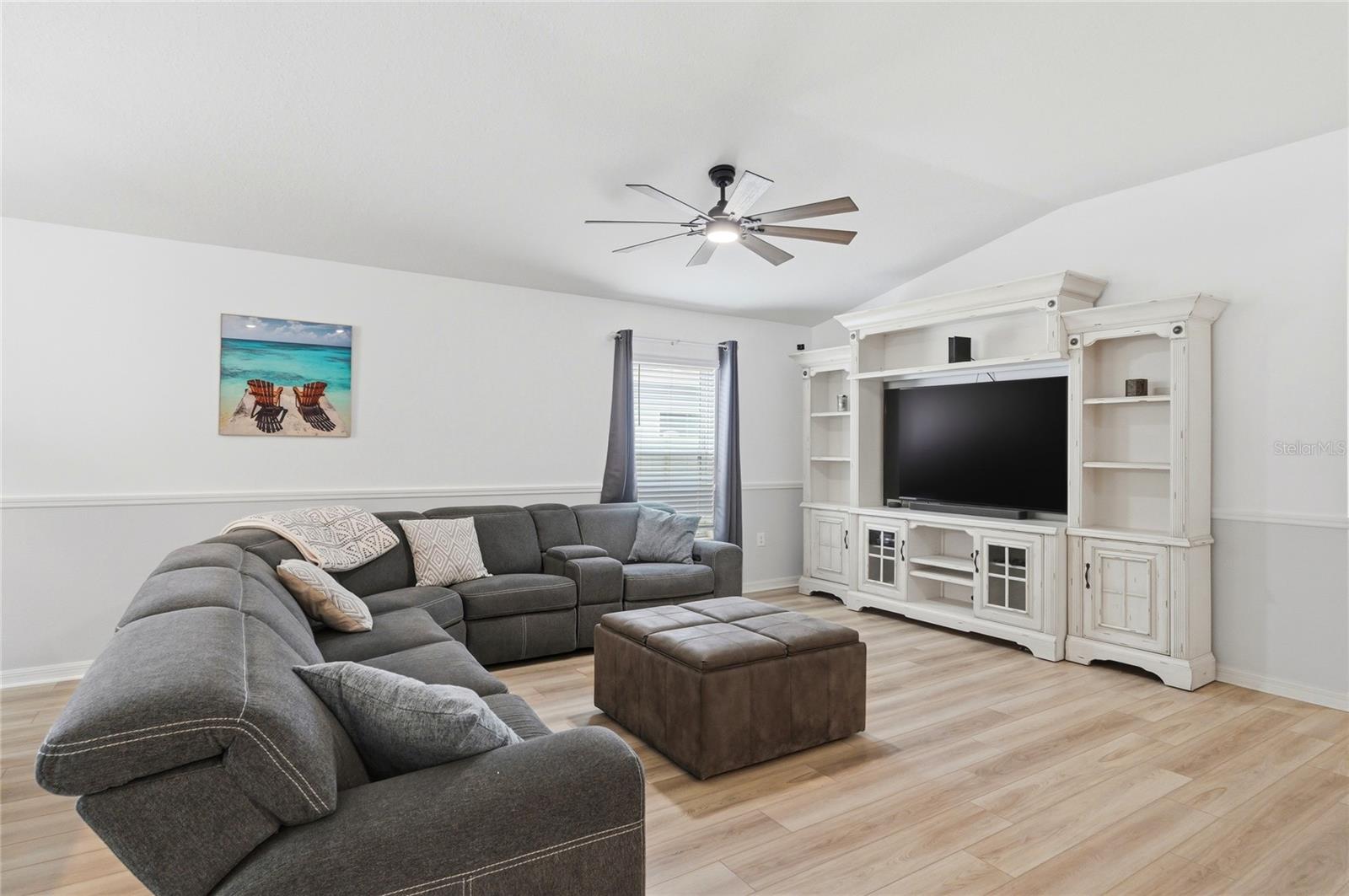 PARKSIDE - Residential