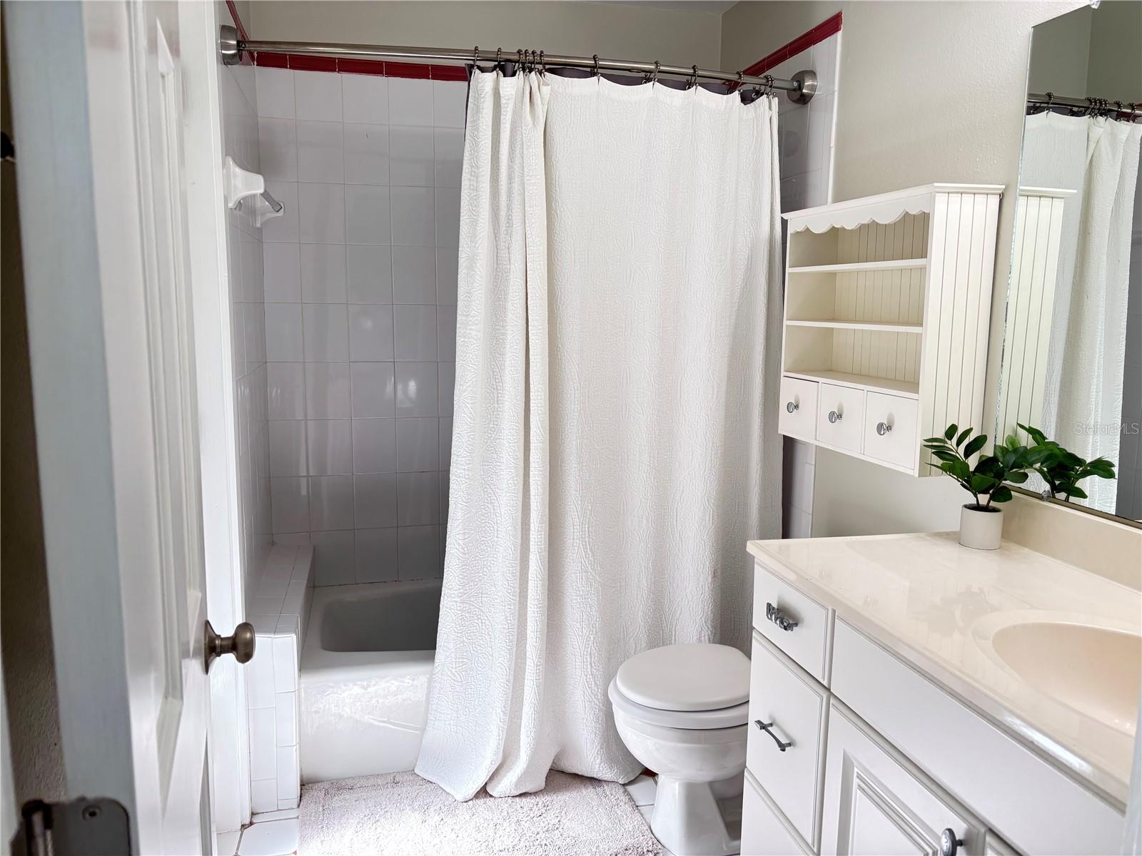 POS SUB OF BLKS G & H - Residential Lease