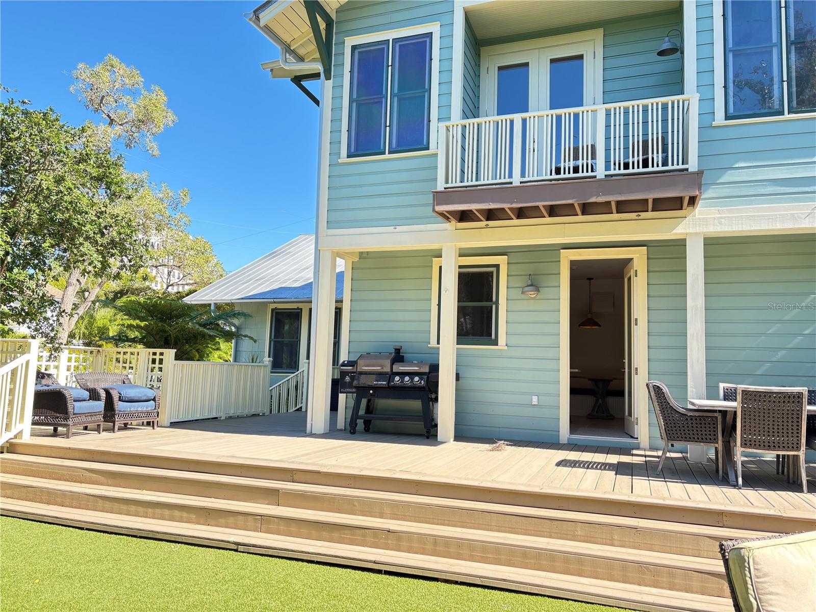 POS SUB OF BLKS G & H - Residential Lease