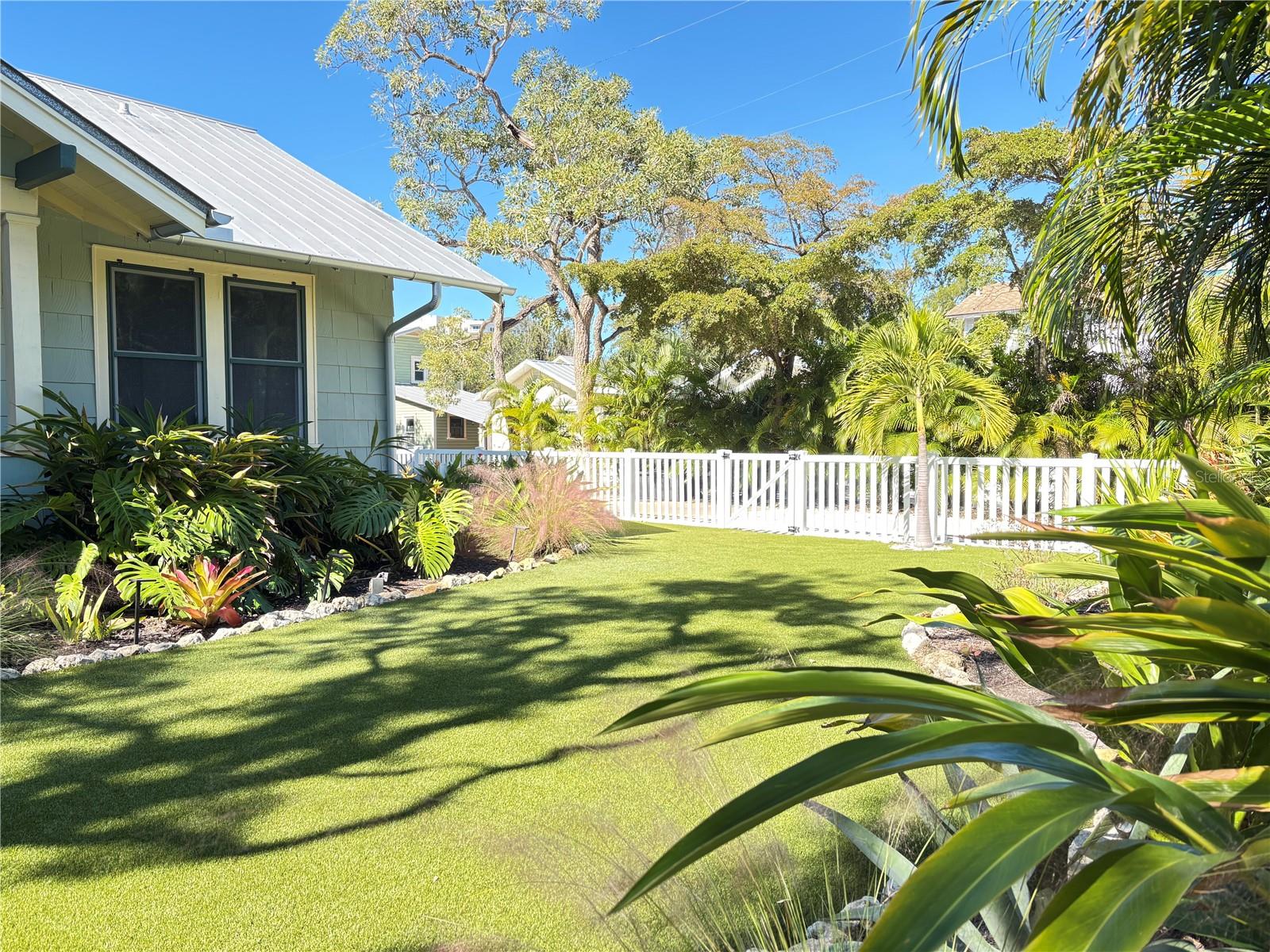 POS SUB OF BLKS G & H - Residential Lease