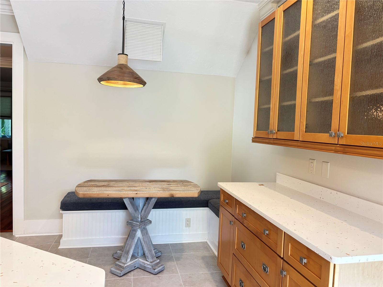 POS SUB OF BLKS G & H - Residential Lease