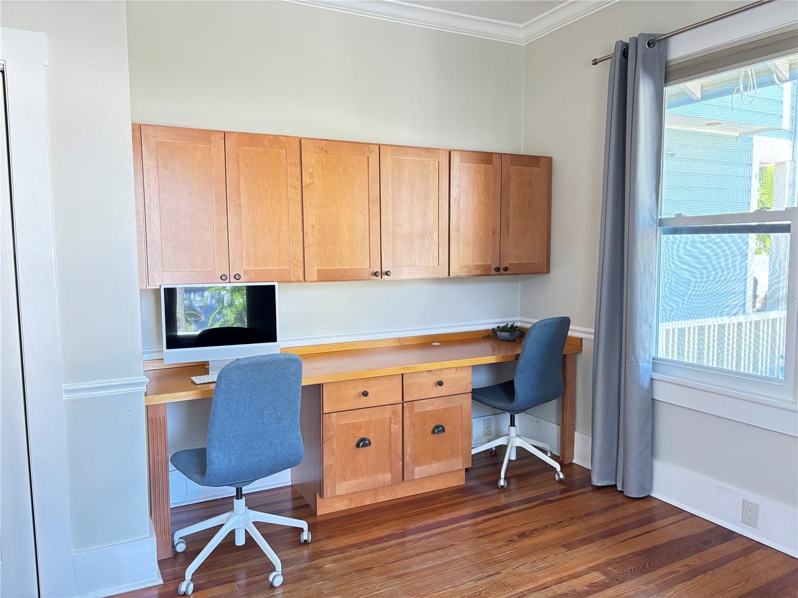 POS SUB OF BLKS G & H - Residential Lease