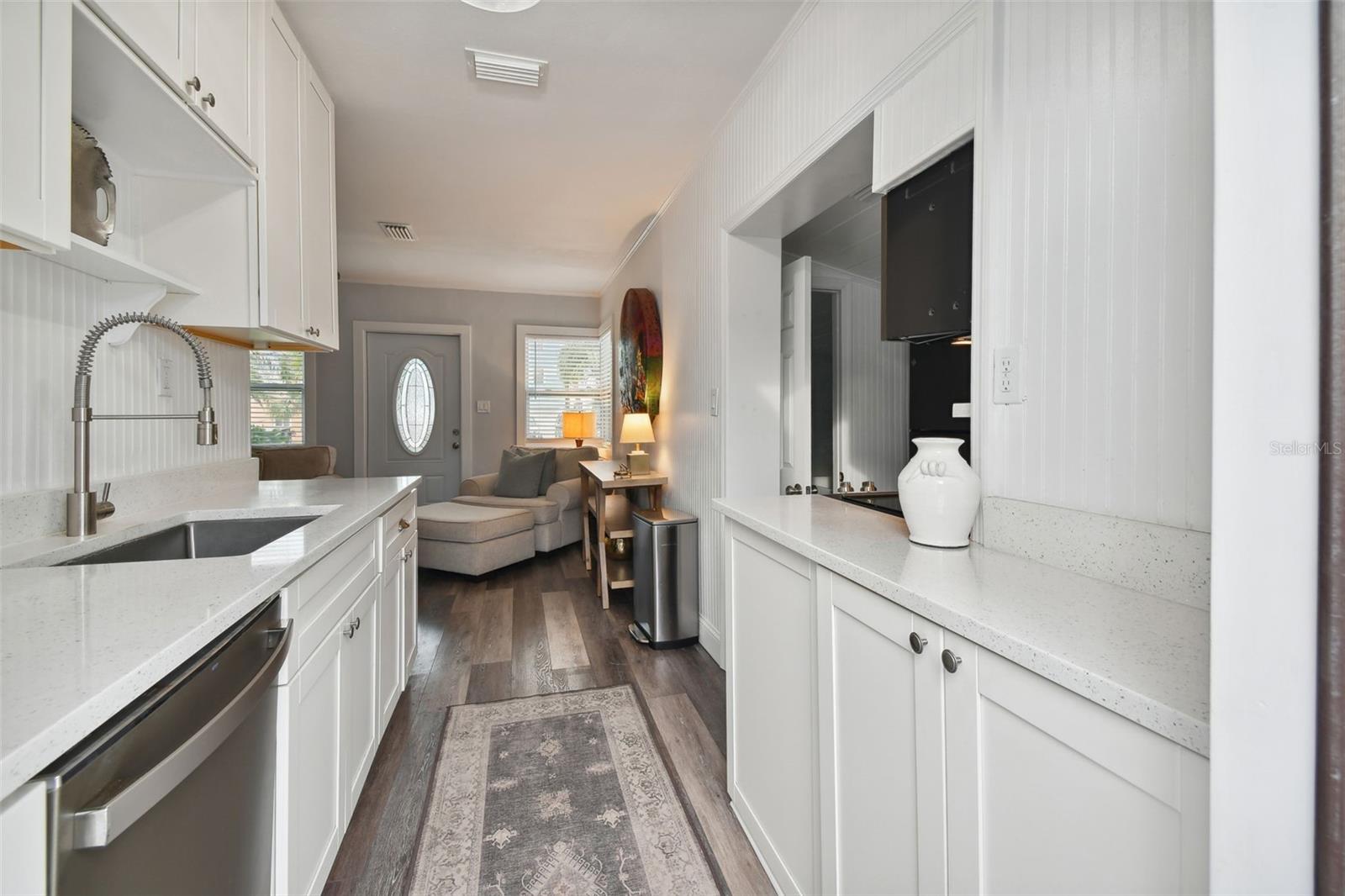 LONE PALM BEACH 4TH ADD - Residential