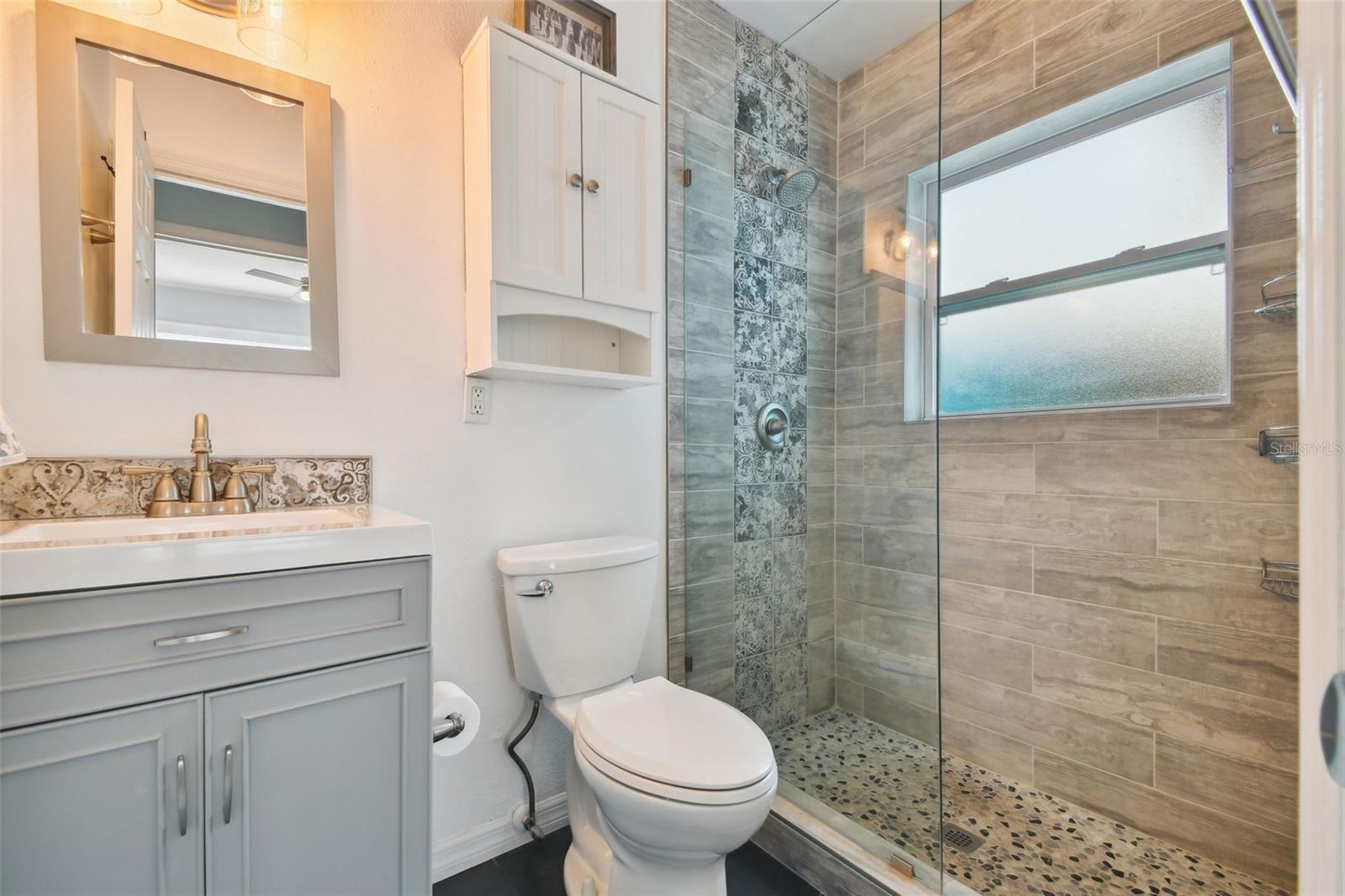 LONE PALM BEACH 4TH ADD - Residential